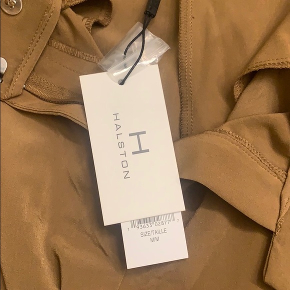 Halston Pants with tie belt. - Picture 3 of 5